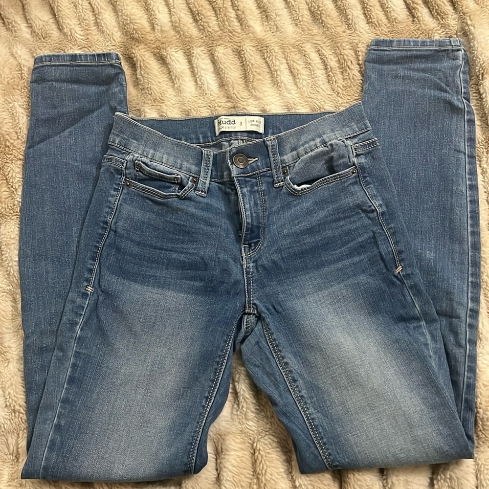 MUDD stretch low rise skinny jeans